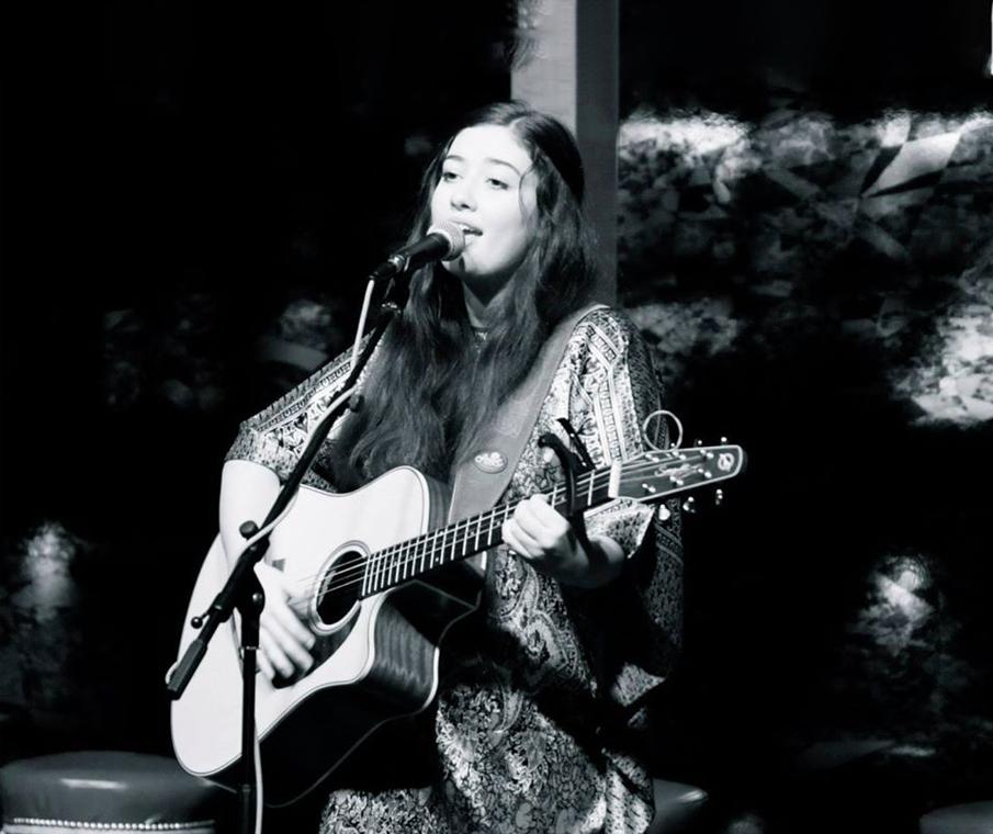 Leoné Murphy - Let Love Win