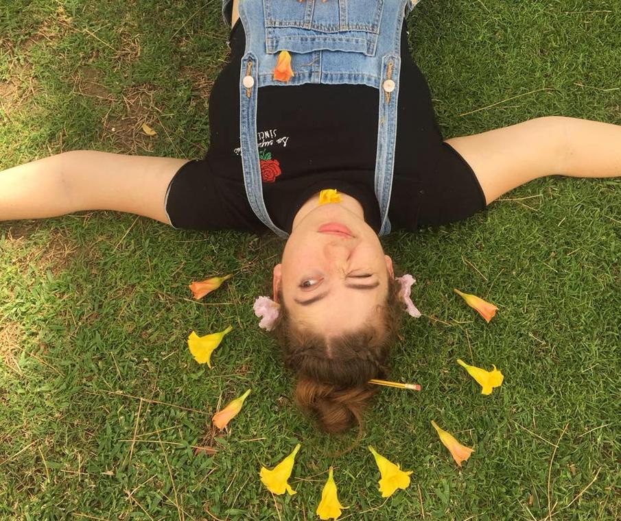 Leoné Murphy - Inside