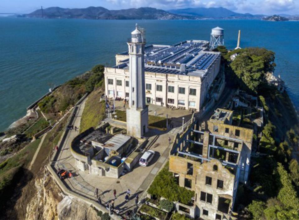 الحلقة ١ - الوصول