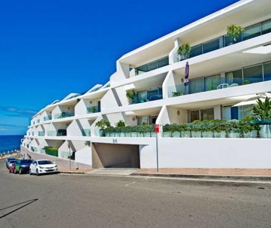Bondi Road Tour