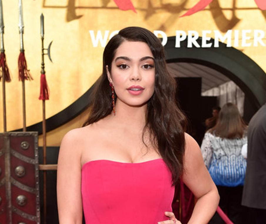 Aulii Cravalho Interview