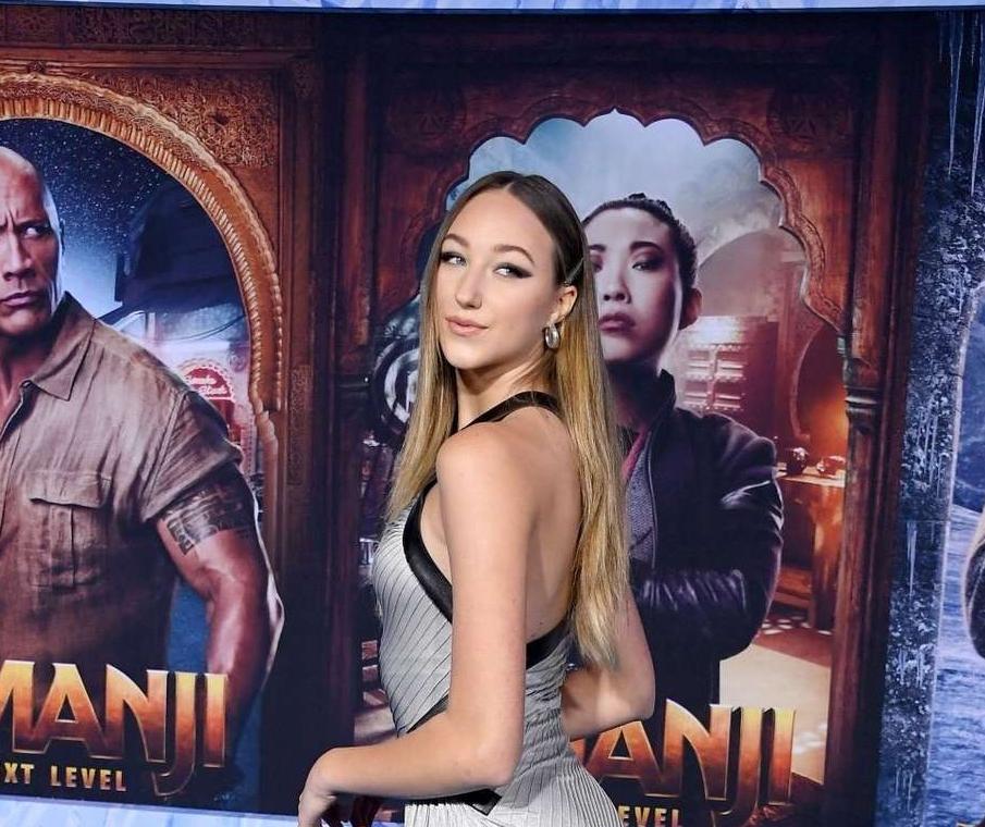 مقابلة مع أفا ميشيل