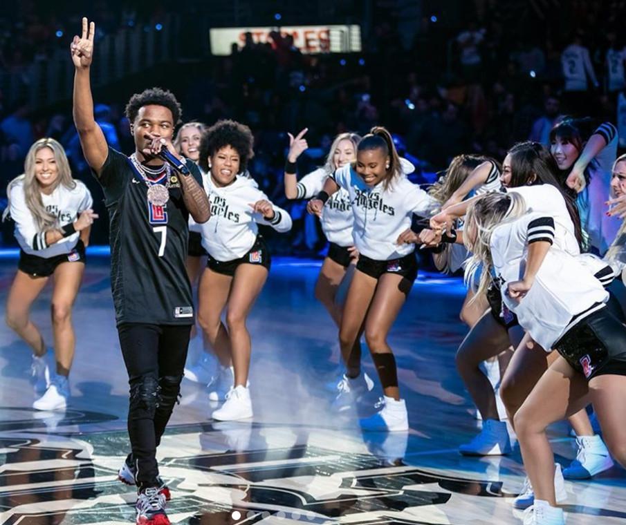 Clippers Spirit Dance Rehearsal