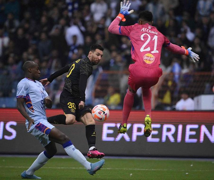 !الاحتفال بفريق موسم الرياض