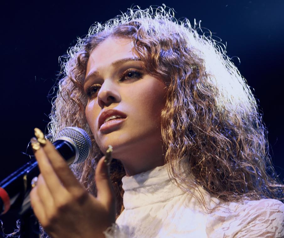 مقابلة مع اليانا