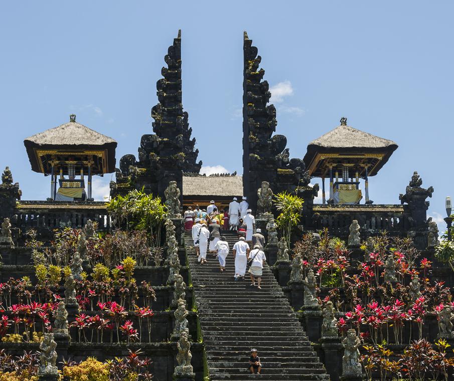 معبد بيساكيه