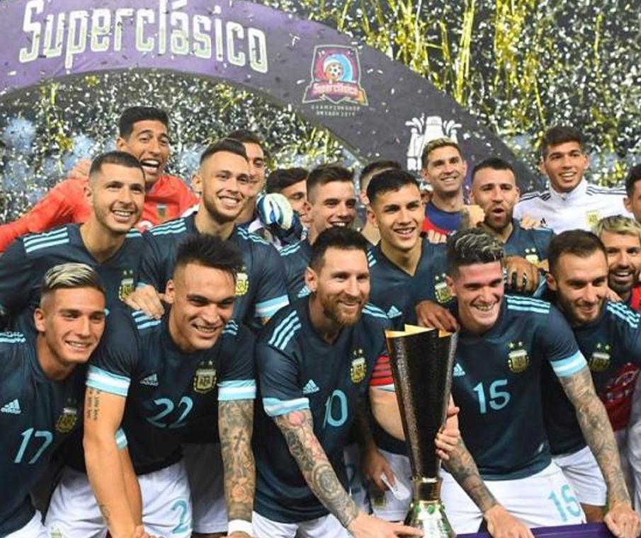 احتفالات الفوز سوبر كلاسيكو