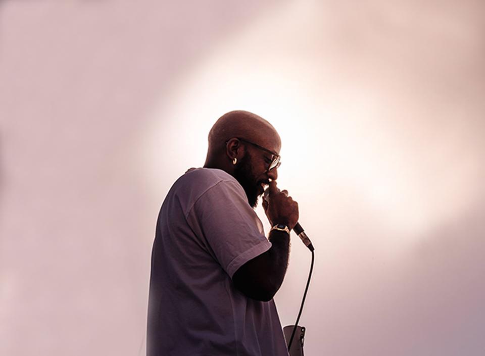 Abri - Everywhere Nowhere